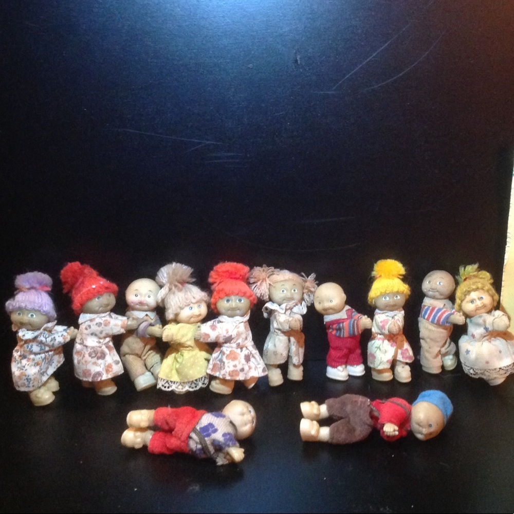 Vintage Cabbage Patch kids clip ons.